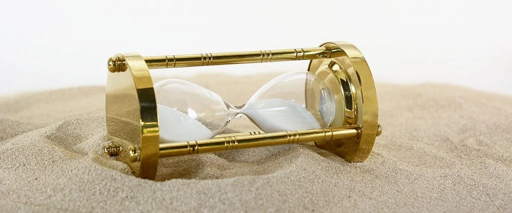 El reloj de arena: algo más que medir el tiempo - ¡Qué juegos de mesa!